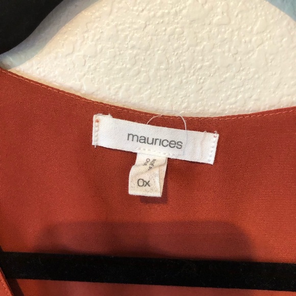 NWOT Maurices 0X Sleeveless Button Down Blouse - Picture 4 of 5